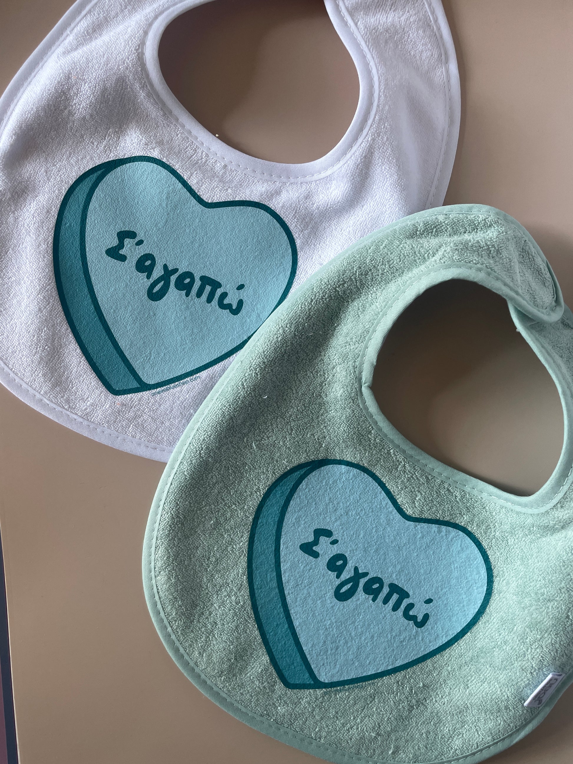 Sagapw Valentines Day Baby Bib