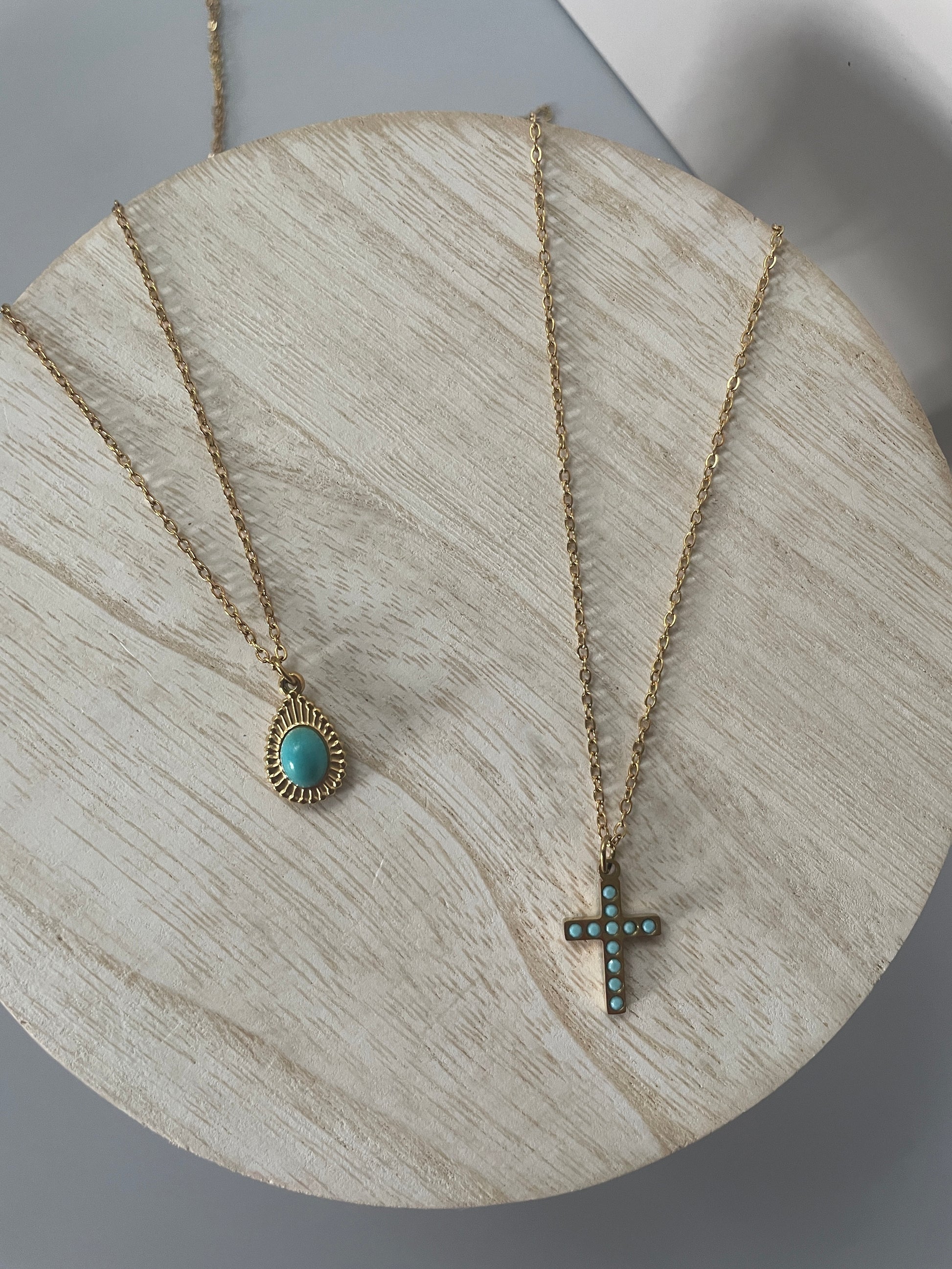 PVD Stainless Steel 18k Cross/Teardrop Necklace