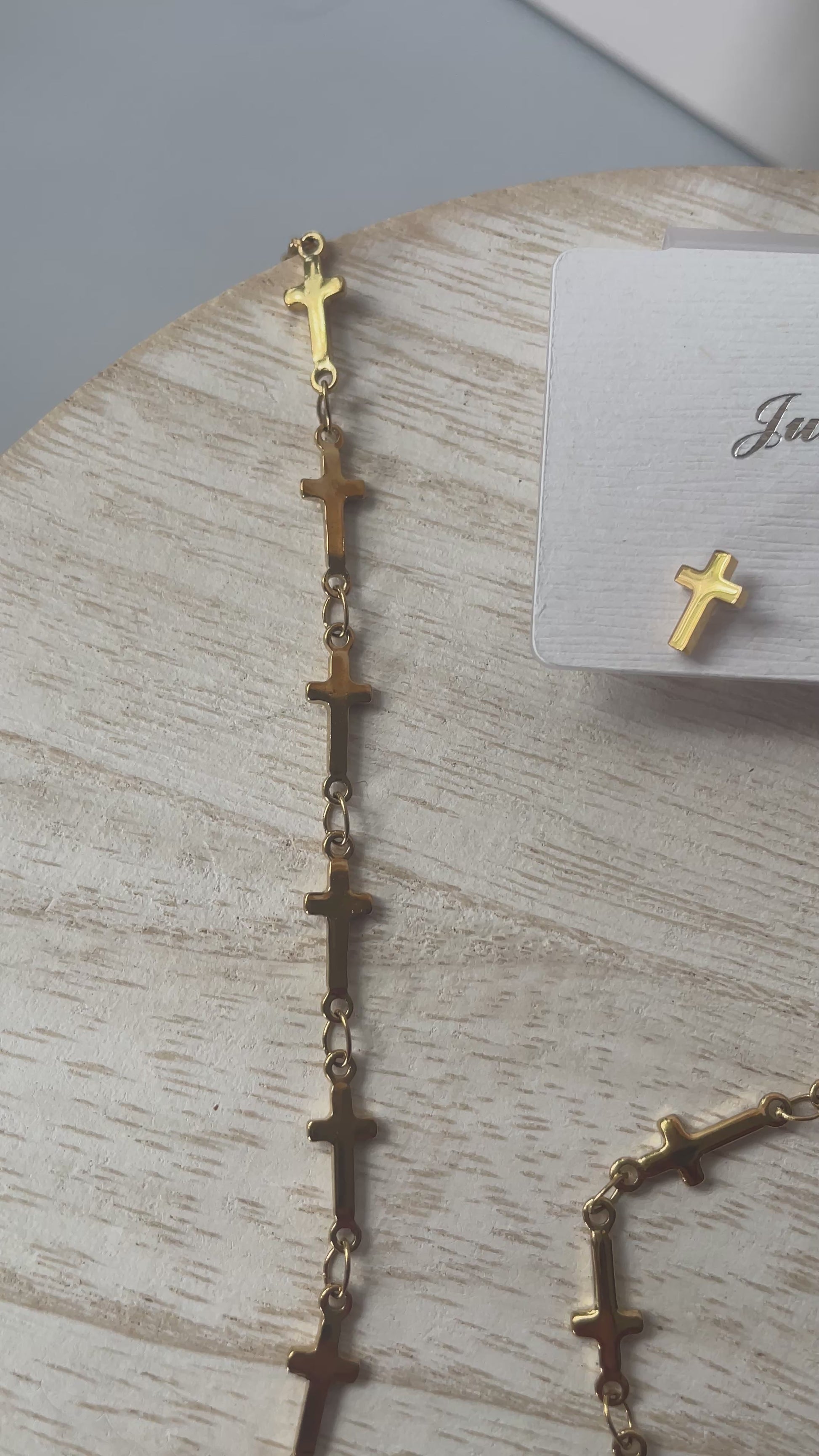 Dainty 18k Gold Cross Bracelets Size Small
